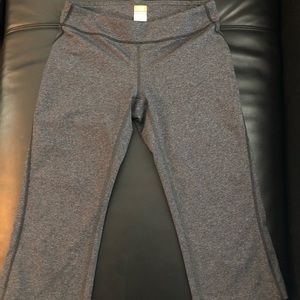 Lucy gray crop leggings with calf cutout